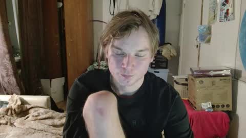 Snapshot of gofymcmouse chatting on November 10, 2025, 9:47 pm Daniel online show from November 10, 2025, 9:47 pm