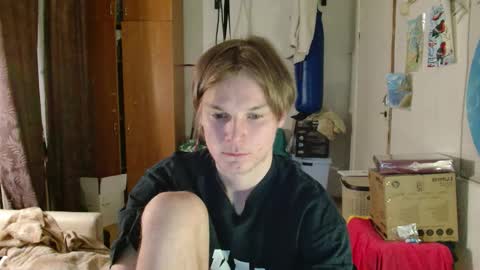 Snapshot of gofymcmouse chatting on November 12, 2025, 11:36 pm Daniel online show from November 12, 2025, 11:36 pm