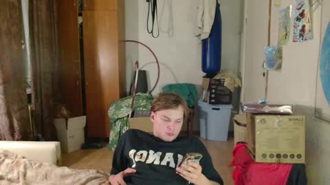 Snapshot of gofymcmouse chatting on November 14, 2025, 9:57 pm Daniel online show from November 14, 2025, 9:57 pm