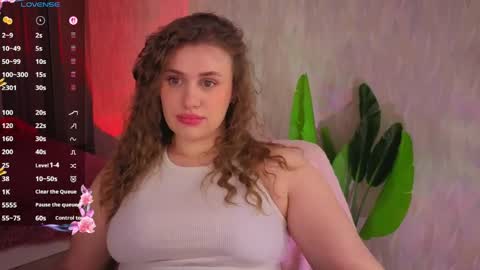 Lilya online show from April 9, 2026, 8:03 pm