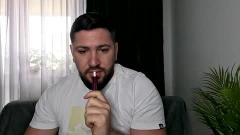 gold_alpha_boy online show from May 13, 2026, 9:39 am