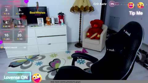 Nicole.. online show from September 23, 2025, 2:47 am