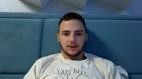 Golden boyyy21 online show from January 11, 2025, 4:59 am