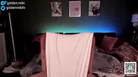 Snapshot of golden_miki chatting on January 25, 2025, 4:23 am Shy in the streets but a freak in the sheets online show from January 25, 2025, 4:23 am