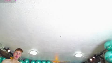 Snapshot of goldenjoi chatting on January 31, 2025, 3:44 pm GOLDENJOI online show from January 31, 2025, 3:44 pm