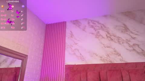 goldilockss15 online show from April 16, 2026, 11:11 am