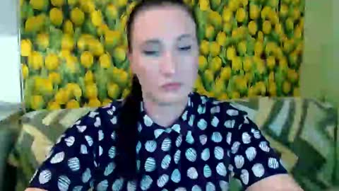 goldmoonn online show from March 2, 2025, 12:54 pm