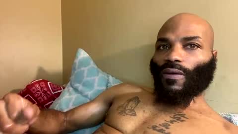 Snapshot of goldmouth_85 chatting on March 2, 2026, 7:37 am Goldmouth 85 online show from March 2, 2026, 7:37 am