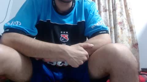 Snapshot of gollfather97 chatting on February 9, 2025, 9:49 pm julin Andrs online show from February 9, 2025, 9:49 pm