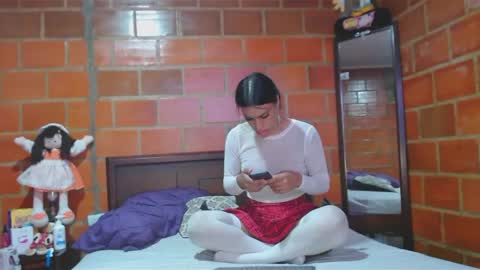 Valentina online show from December 18, 2024, 10:35 pm