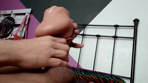 gomezxx620 online show from November 7, 2025, 10:54 pm