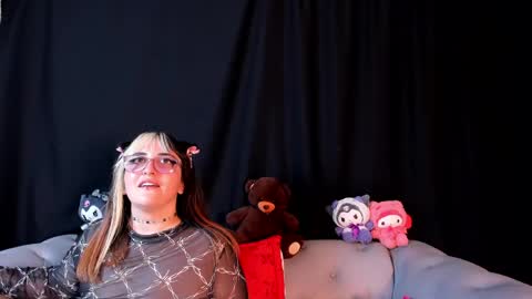 gomory_kitty online show from April 15, 2026, 7:58 pm