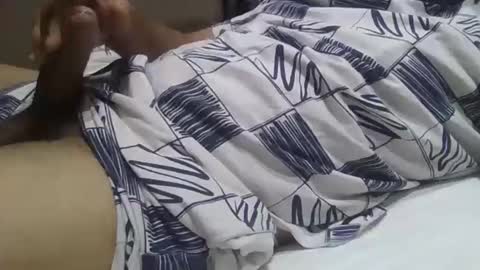 Gomzibuddy online show from January 18, 2026, 7:28 pm