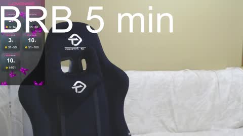 Elizabeth Effie online show from December 17, 2024, 5:04 pm