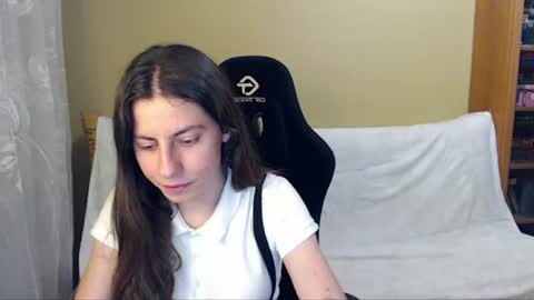 Snapshot of good__night chatting on July 17, 2026, 6:46 pm Elizabeth Effie online show from July 17, 2026, 6:46 pm