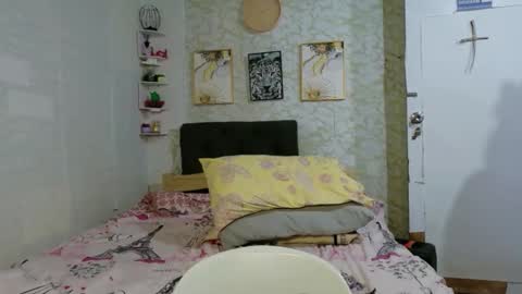 geneviev online show from April 7, 2026, 4:51 pm