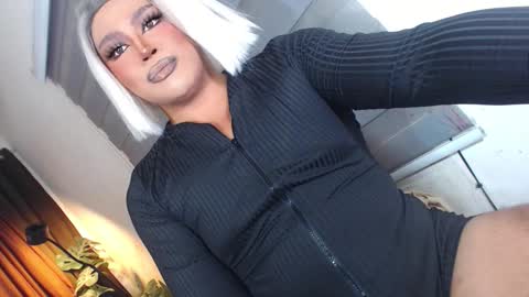 Samantha online show from December 17, 2025, 12:55 pm