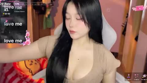 gorgeous girl33 online show from December 23, 2024, 2:07 pm