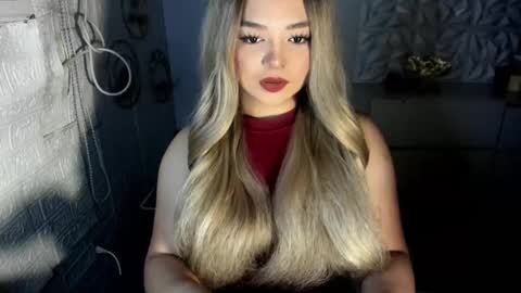 Snapshot of gorgeousamandarose chatting on November 25, 2025, 2:50 pm Amanda rose online show from November 25, 2025, 2:50 pm