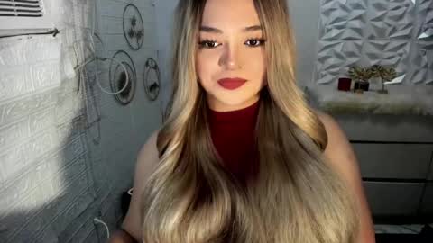Snapshot of gorgeousamandarose chatting on November 27, 2025, 2:13 am Amanda rose online show from November 27, 2025, 2:13 am