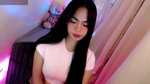 Snapshot of gorgeoustransgirl chatting on March 6, 2025, 2:51 pm Emmy online show from March 6, 2025, 2:51 pm