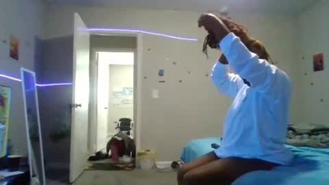 Sue Goddess online show from November 23, 2025, 1:55 pm