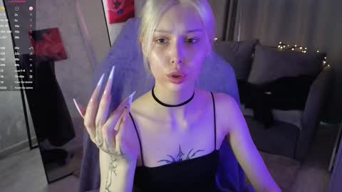 Violeta online show from November 8, 2025, 11:43 am