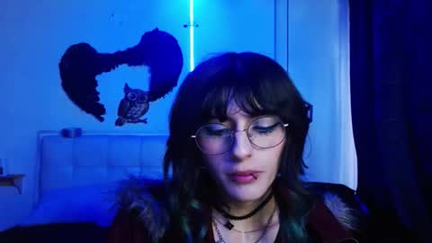 goth_minerva online show from September 18, 2025, 1:46 pm