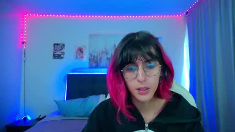 goth_minerva online show from February 22, 2026, 1:31 pm