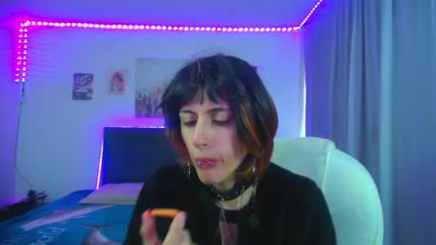 goth_minerva online show from May 21, 2026, 1:40 pm
