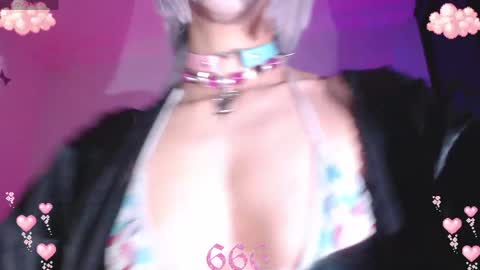 Snapshot of gothicute chatting on April 29, 2026, 5:55 am online show from April 29, 2026, 5:55 am