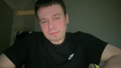 Snapshot of gotitgoin_ chatting on April 21, 2026, 7:17 pm GotItGoin online show from April 21, 2026, 7:17 pm
