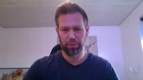 Snapshot of gottalop chatting on October 10, 2025, 3:44 pm gottalop online show from October 10, 2025, 3:44 pm