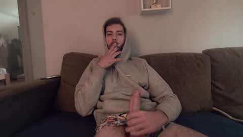 gottalovelatinas online show from September 27, 2025, 7:46 am