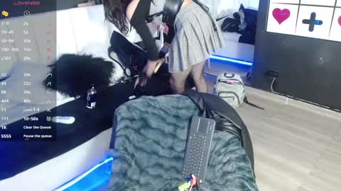 Snapshot of gotthic_met chatting on November 15, 2025, 4:43 am Meredith Alessandra online show from November 15, 2025, 4:43 am