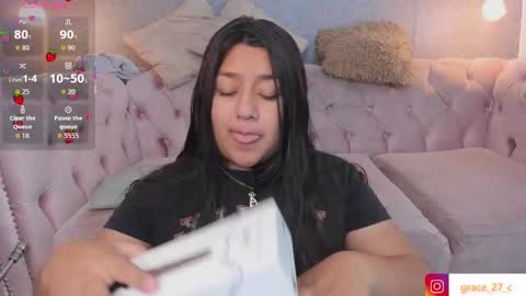 Snapshot of grace77_ chatting on November 10, 2025, 11:42 am Grace online show from November 10, 2025, 11:42 am