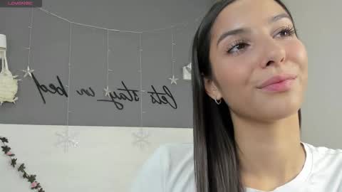 grace_louis online show from November 30, 2025, 6:06 am