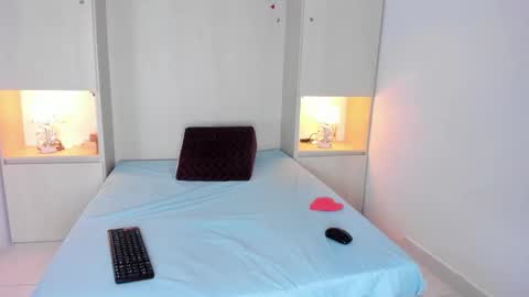 GRACE  online show from January 8, 2026, 7:49 pm