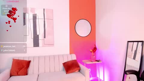 Zuly online show from February 17, 2026, 7:53 pm