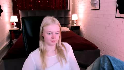 Grace Glamour online show from September 26, 2025, 5:33 am