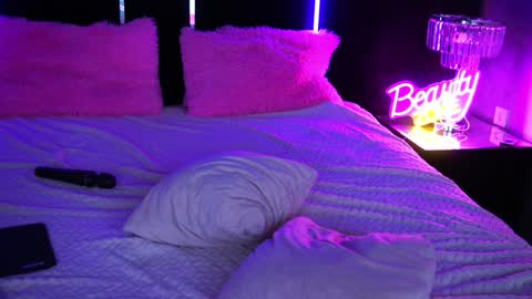 Grace online show from January 30, 2025, 12:50 am