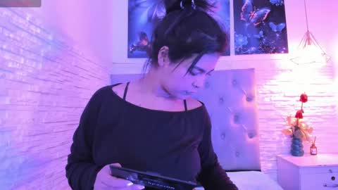 Snapshot of graceymilf999 chatting on March 12, 2025, 11:31 am Gracey Milf online show from March 12, 2025, 11:31 am