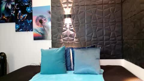 Gracey Milf online show from February 13, 2026, 12:01 pm