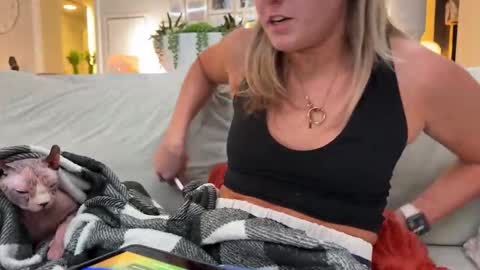 Gracie Mae online show from November 9, 2025, 11:58 pm