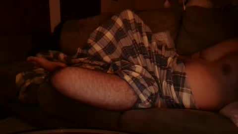 7 in boy toy online show from December 29, 2024, 8:22 am