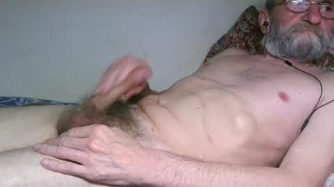 Mark online show from September 26, 2025, 8:02 pm