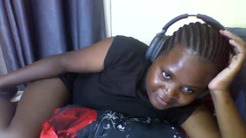 grannylover_ online show from October 14, 2025, 6:31 pm