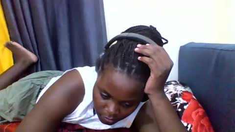 grannylover_ online show from December 17, 2025, 7:53 pm