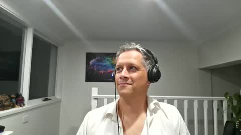 Snapshot of grattitude chatting on February 6, 2026, 12:30 pm grattitude online show from February 6, 2026, 12:30 pm