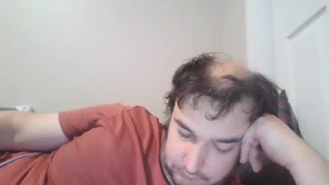 Snapshot of greenbee08 chatting on September 14, 2025, 5:50 am greenbee08 online show from September 14, 2025, 5:50 am